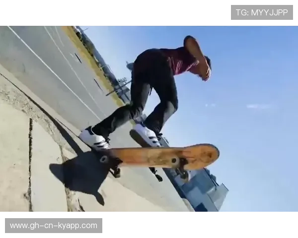 极限运动公开赛，滑板与BMX空翻动作引爆全场，极限滑板动画